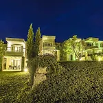 Sunny Hill Hotel