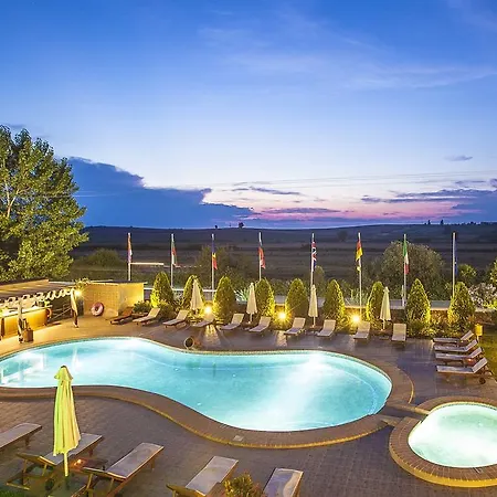 Sunny Hill Hotel 3*