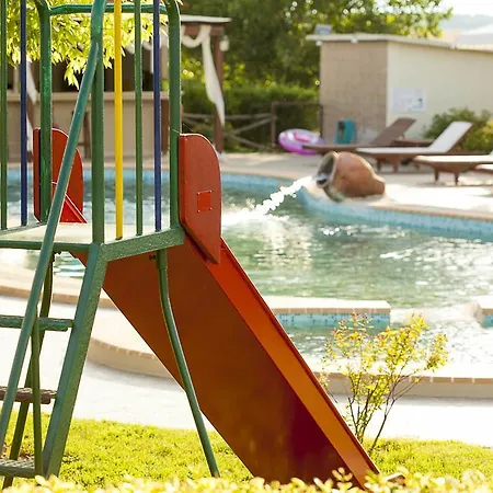 Sunny Hill Hotel
