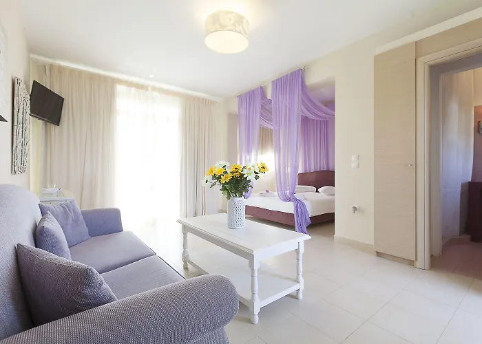 Sunny Hill 3* Sani (Chalkidiki)